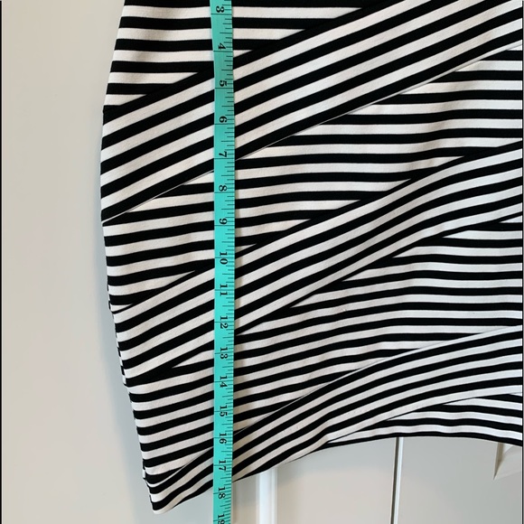 Black and white striped bandage style skirt. - Picture 2 of 6